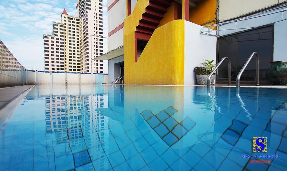 Sena Place Hotel Bangkok Bagian luar foto