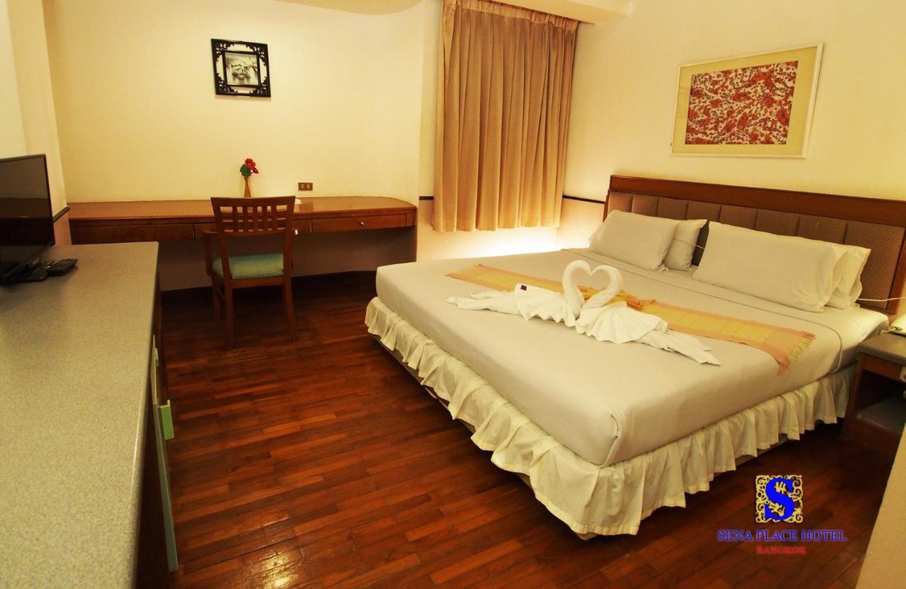 Sena Place Hotel Bangkok Bagian luar foto